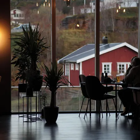 The Tide - Hotel Sørvågen