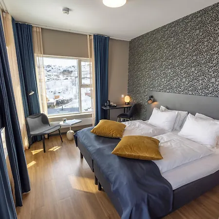 The Tide - 4* Sørvågen