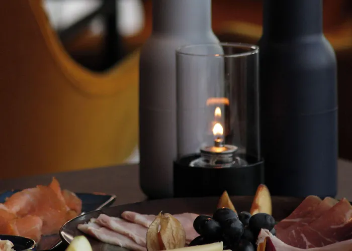 The Tide - Sørvågen