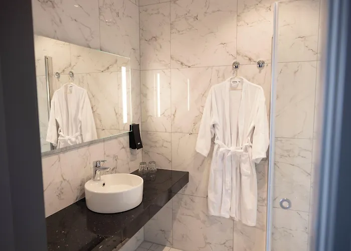 Hotel The Tide - 4*