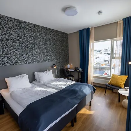 Отель The Tide -